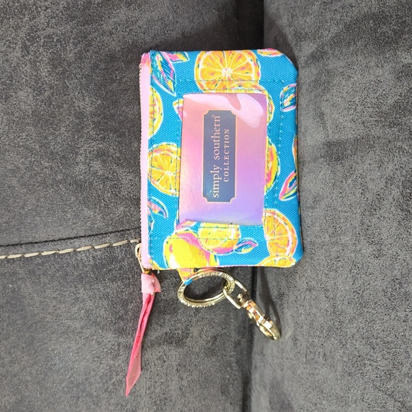 Simply Southern Apple Watch Band and More Bundle - Picture 4 of 6